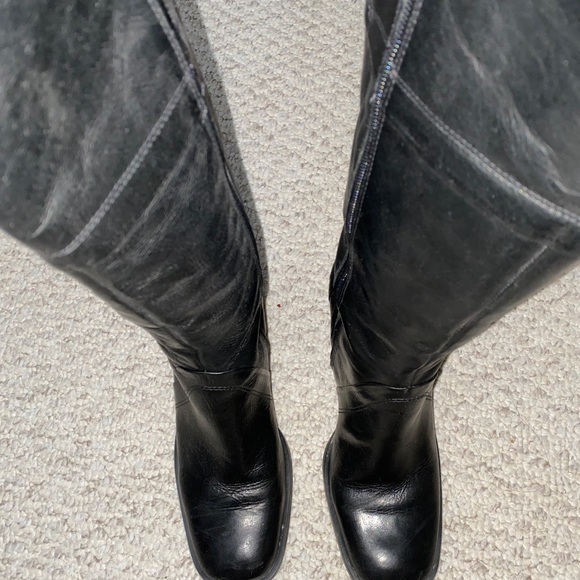 Leather Riding Boots - Picture 2 of 3